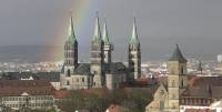 Bamberger Dom mit Regenbogen